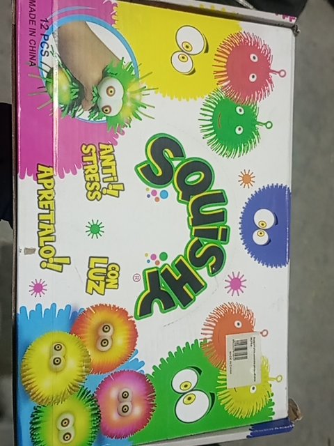 APRETABLE SQUISHY MONSTRUI C/LUZ x12    (CAJA CERRADA)